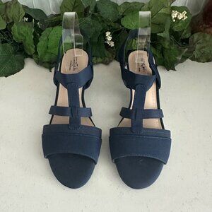 East 5th Womens Navy Sandals With Memory Foam & Kitten Heels